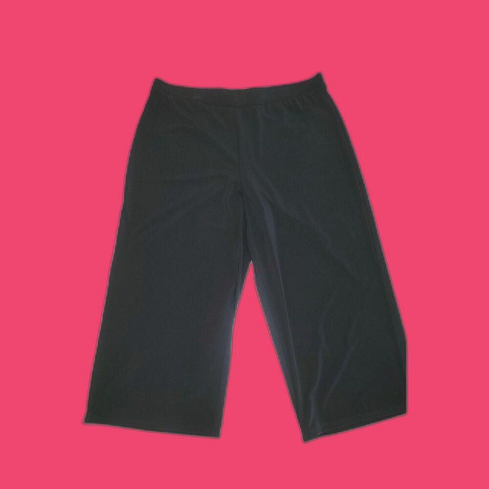 Chico's Cropped Wide Leg Womens pants size 2 EUC